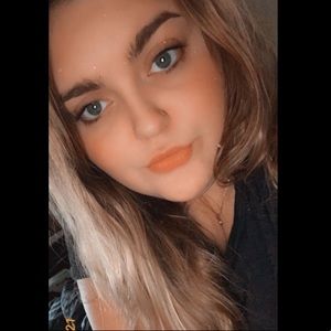 Meet your Posher, Brook